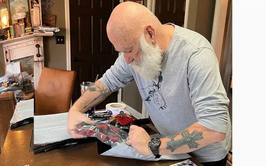 Man shipping leather bond flogger in the USA